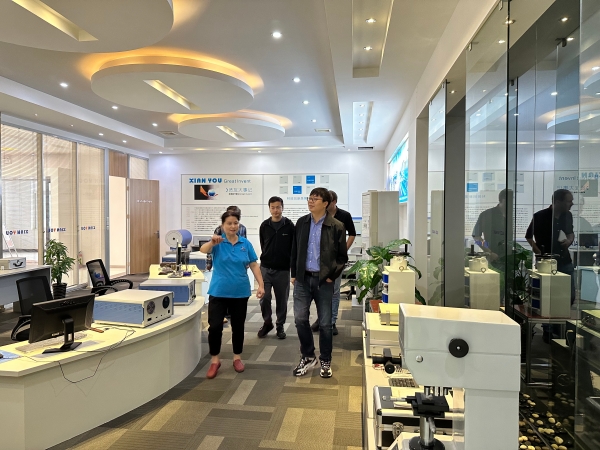 長沙賢友電子科技開發有限公司,長沙賢友電子科技,長條異形（棒材）矯頑磁力計,全自動鈷磁測量儀,矯頑磁力機,硬質合金矯頑磁力計,鈷磁測量儀,磁飽和,比飽和磁化強度,鈷磁儀,棒材磁飽和,大制品磁飽和,磁力機,矯頑磁力計,矯頑磁力自動測量儀, 全自動磁力機